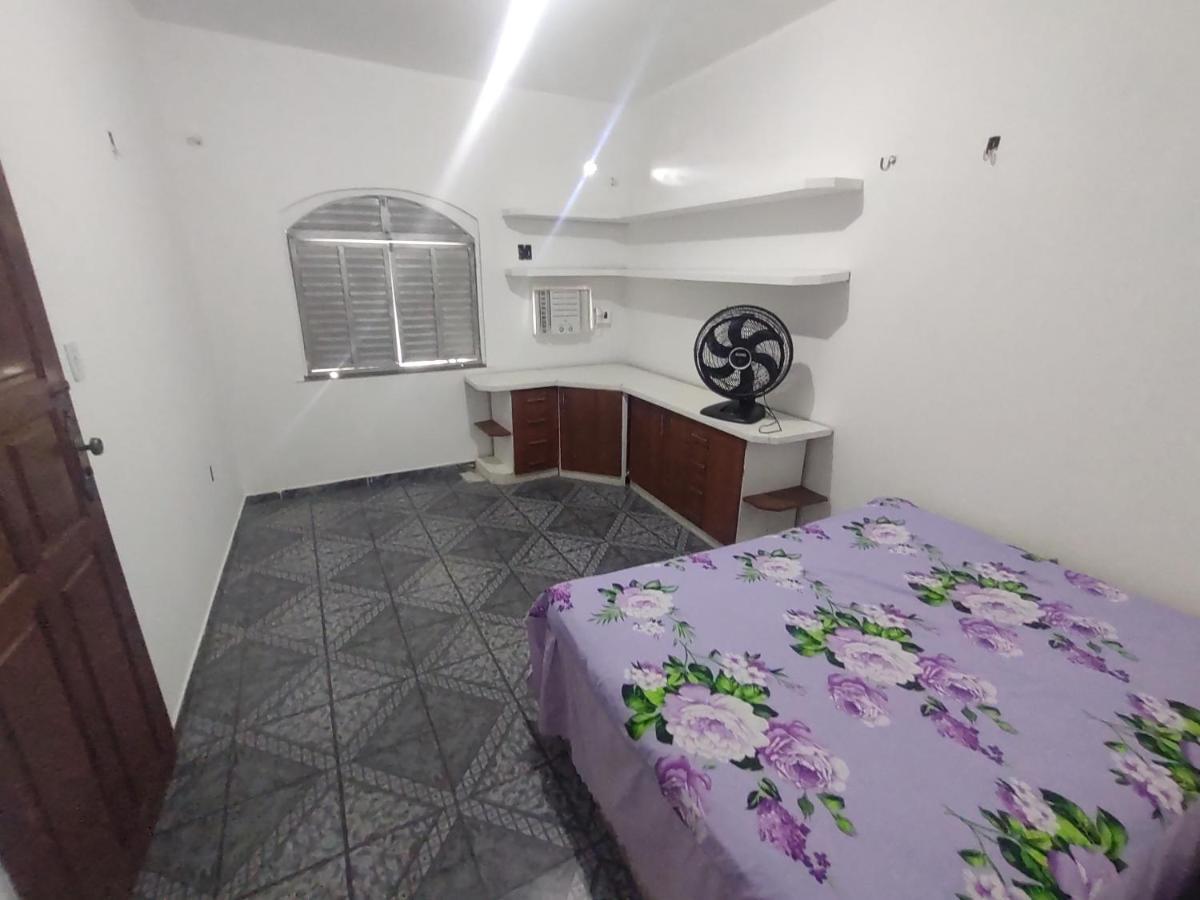 Casa grande em área central, bem iluminada e vent. Manaus Exterior foto