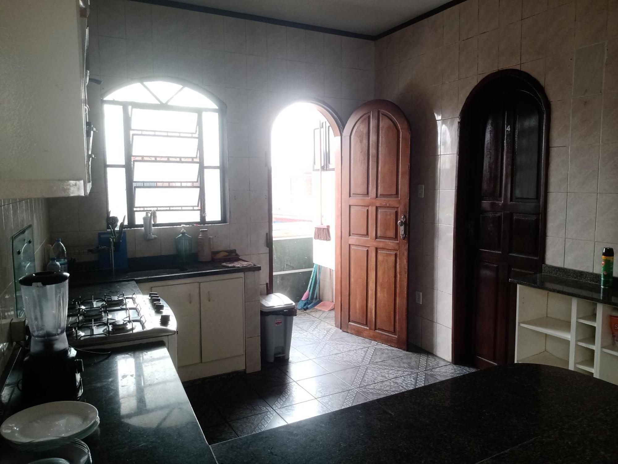 Casa grande em área central, bem iluminada e vent. Manaus Exterior foto